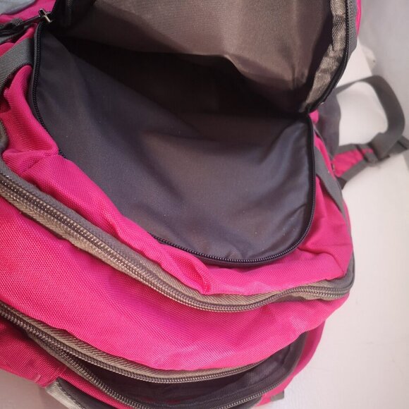 Under Armour Storm Pink & Grey Padded Back Backpack - Picture 5 of 12